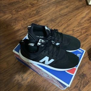 New Balance 247 revlite shoes